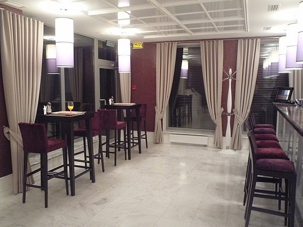 снимок интерьера Рестораны Галерея на 2 зала мест Краснодара