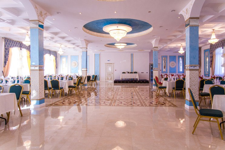 снимок помещения Рестораны Золотая ночь на 2 мест Краснодара